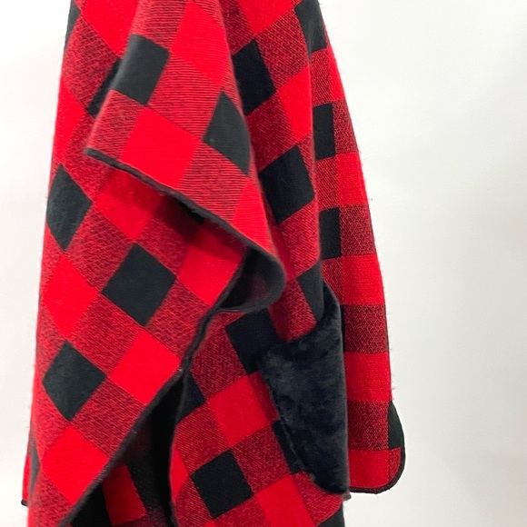 MARCUS ADLER Plaid Poncho Cape Shawl One Size Fits Most Soft - Picture 11 of 13